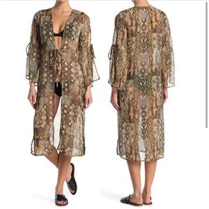 NWT L Kendall & Kylie Leopard Ruffle Duster